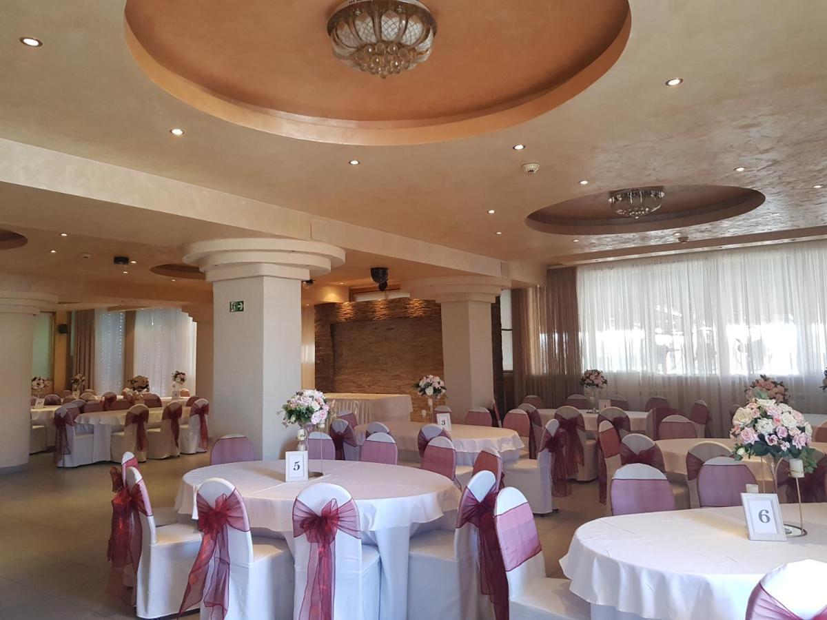 Kengur Resort Belgrado Buitenkant foto